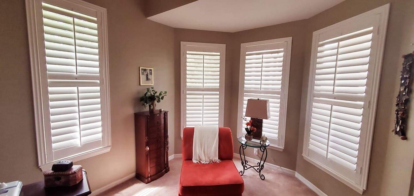 Plantation shutters installation