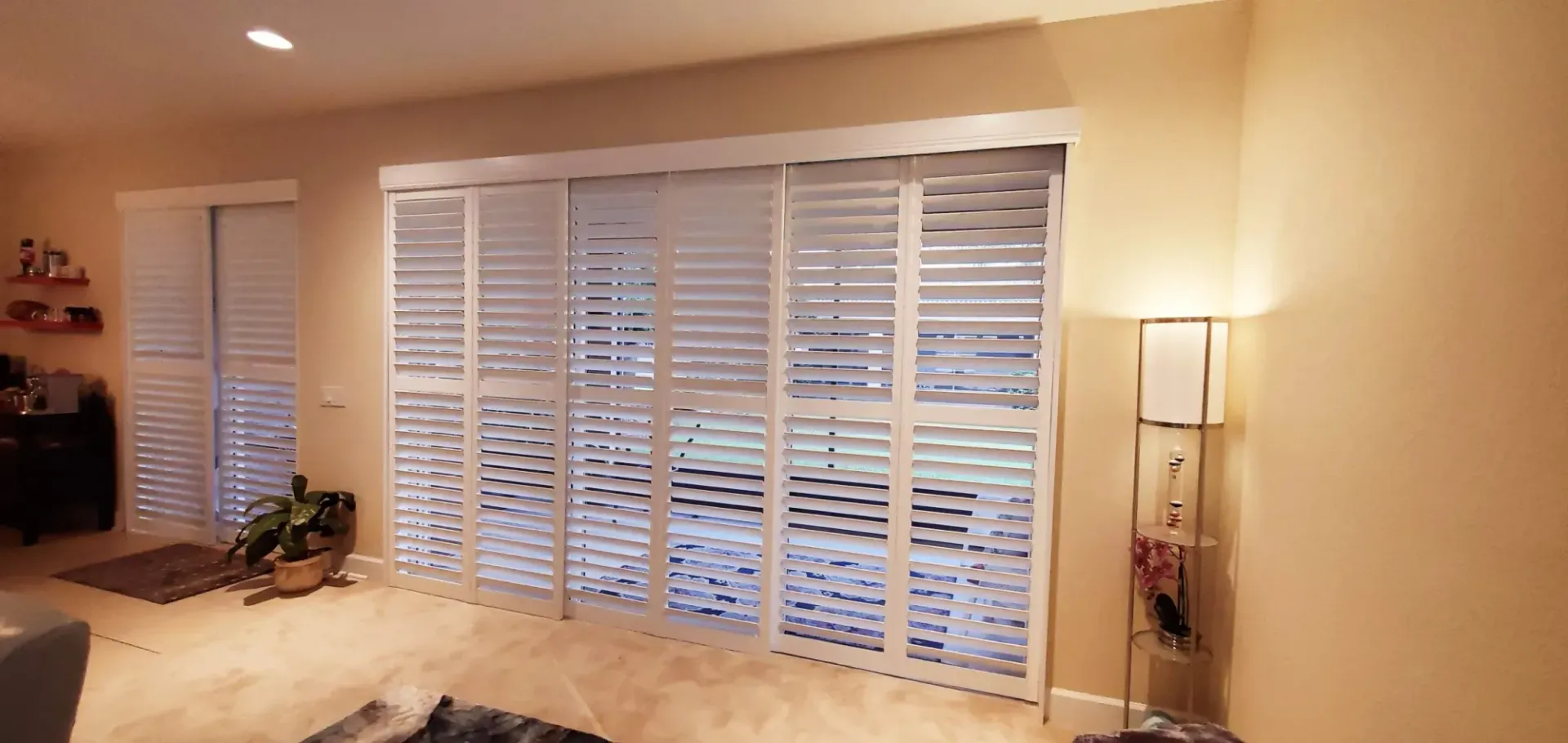Custom plantation shutters bathroom - A&Q Custom Shutters Orlando