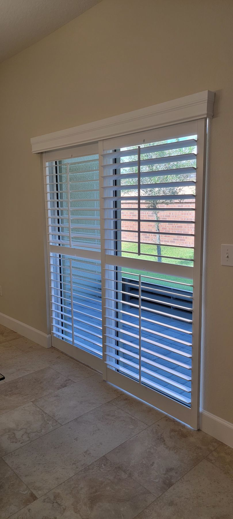 Custom plantation shutters specialty shape - A&Q Custom Shutters Orlando